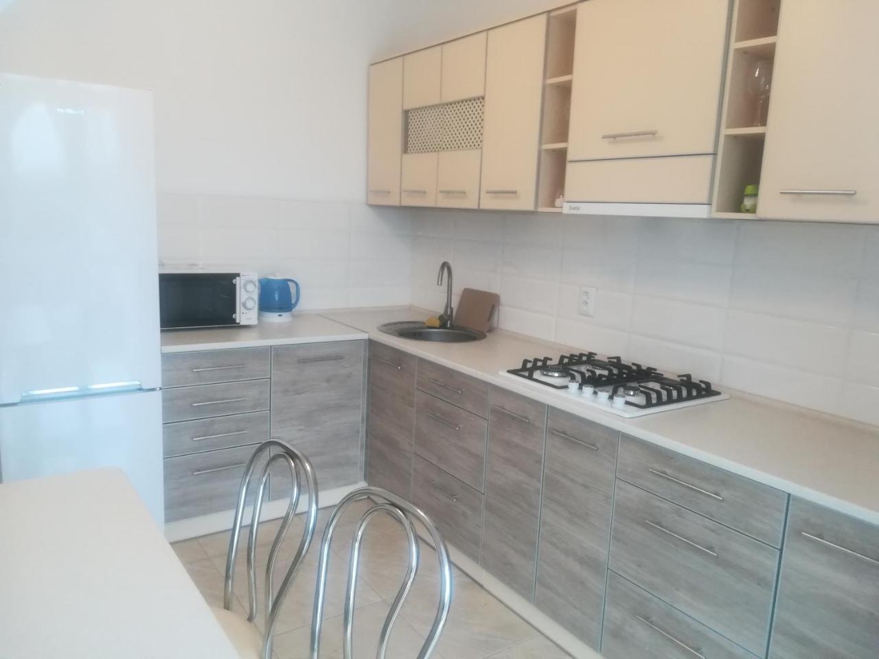 Apartamento Zlata De Luxe Ivano-Frankivsk Exterior foto